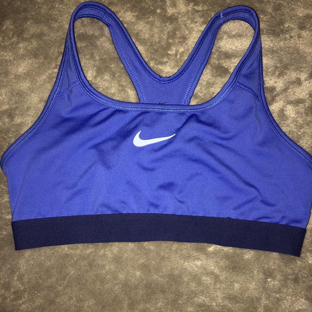 Nike sports bra
